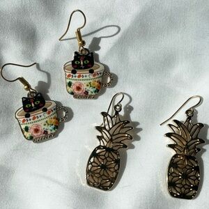 Cats and Pineapple Earrings a double Set